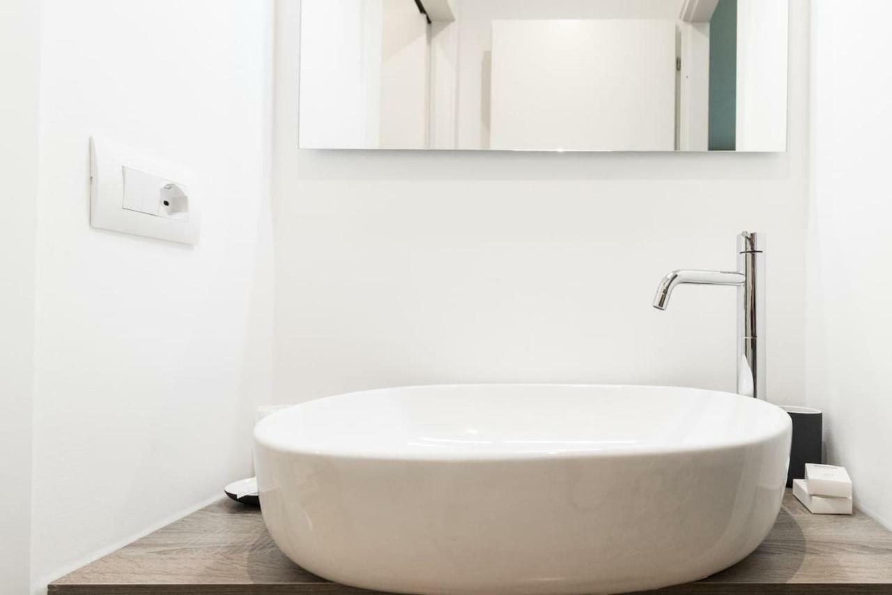 Italianway - Ciro Menotti 18 Appartement Milaan Buitenkant foto
