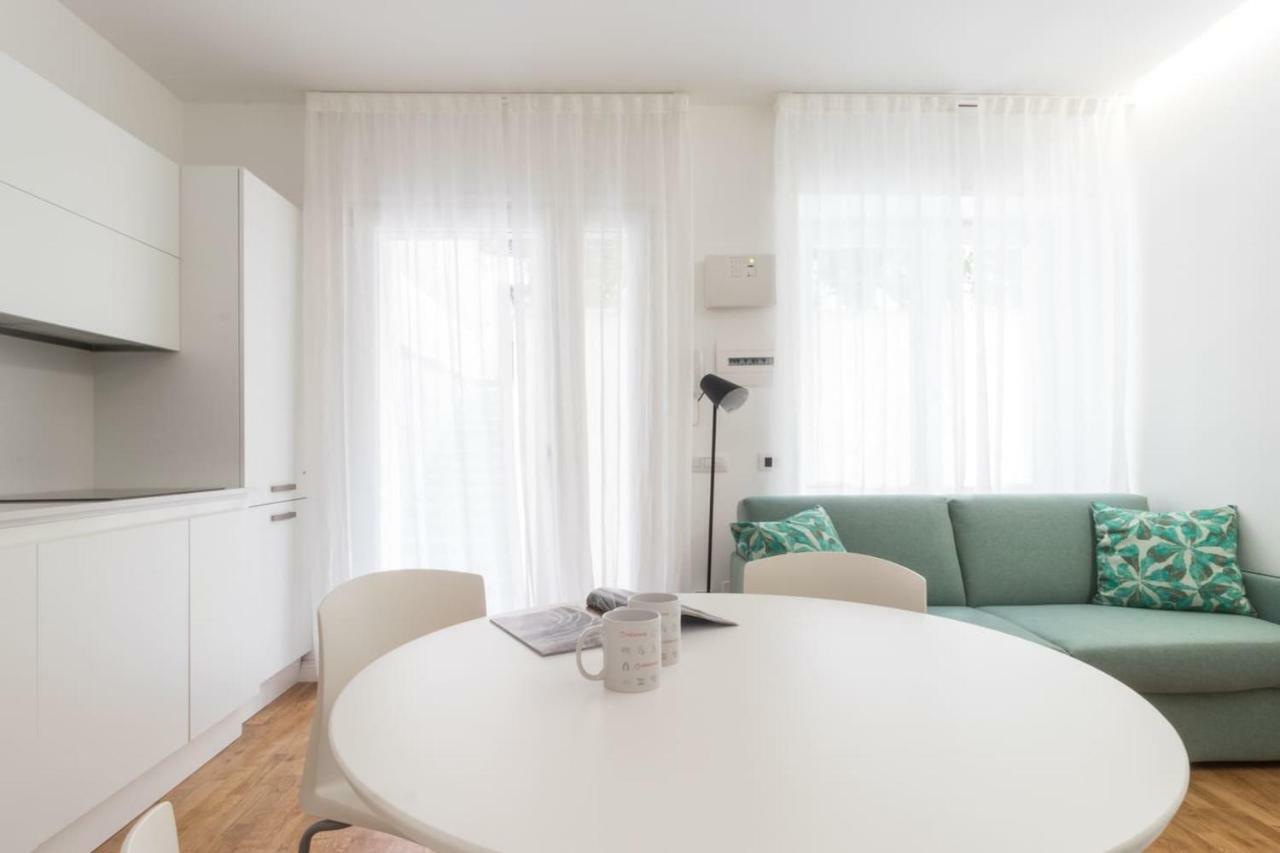 Italianway - Ciro Menotti 18 Appartement Milaan Buitenkant foto